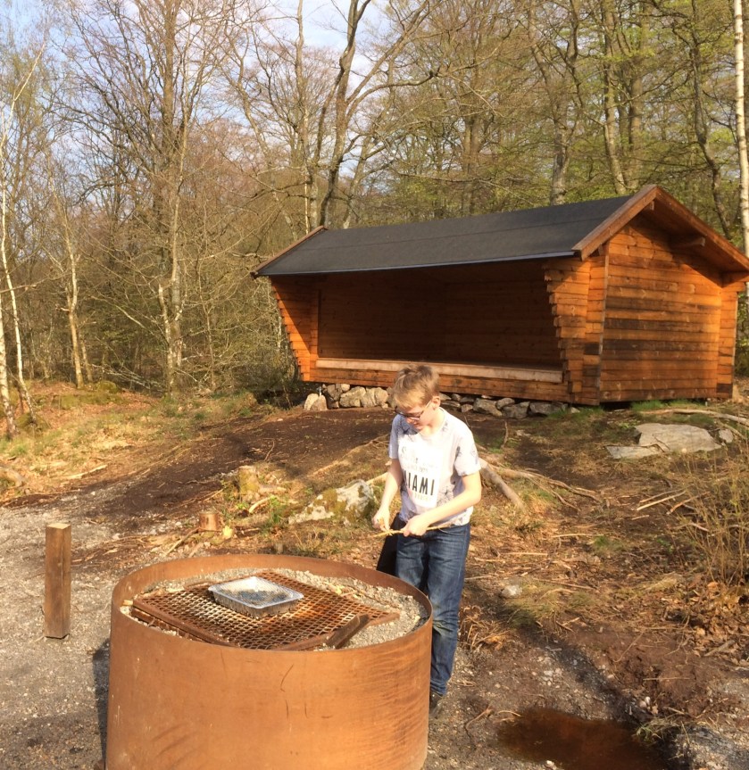 045F6CD9-0036-4876-83CC-ED50DA6E6353