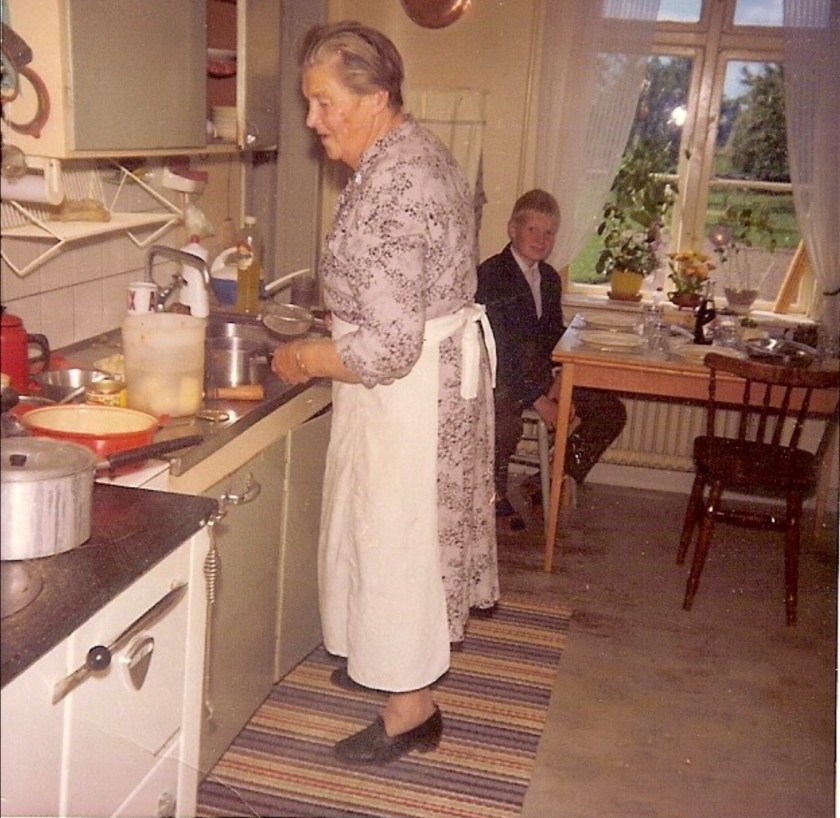 A29CF127-4D45-4655-9D33-1B00303B9C27