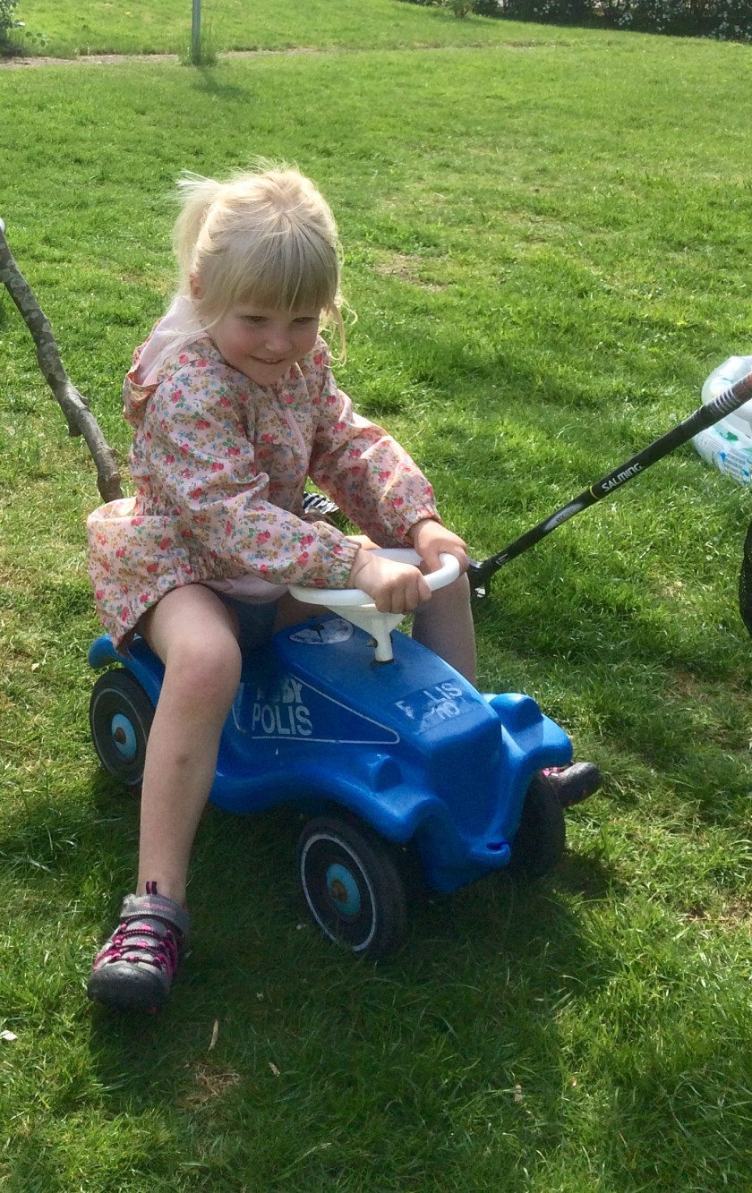 C21084F4-8B9F-4552-B47D-2B8649DCAF37