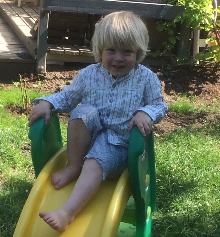 2560A200-AB43-4F2D-8CB1-C72F63E7DC68