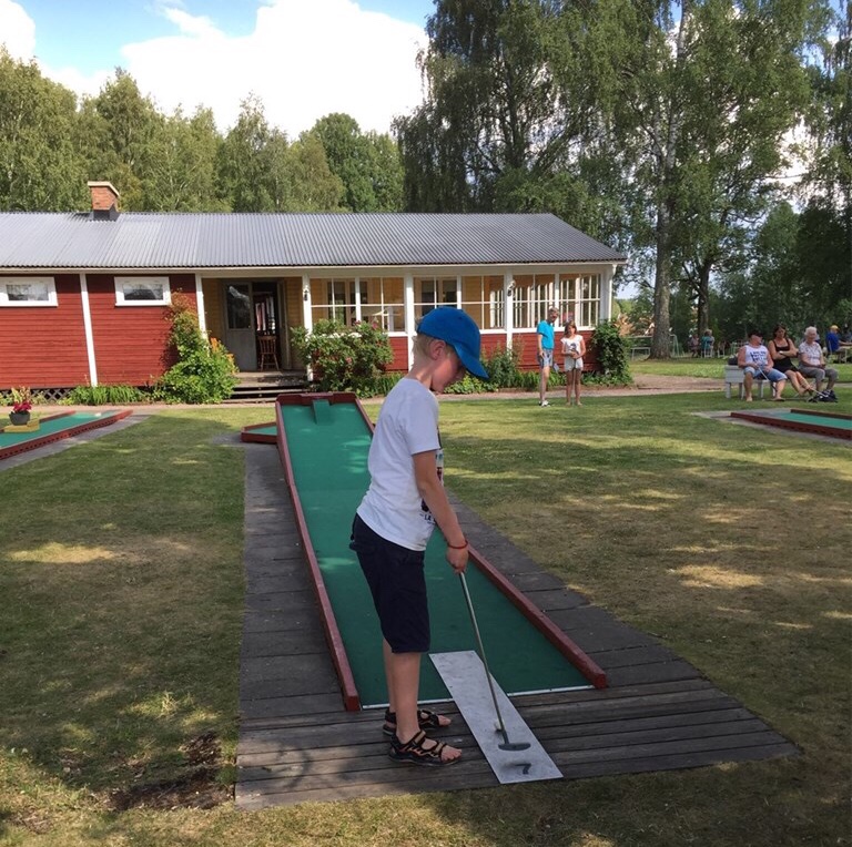 7864F695-5201-4909-8A8D-51ACBE1A8206