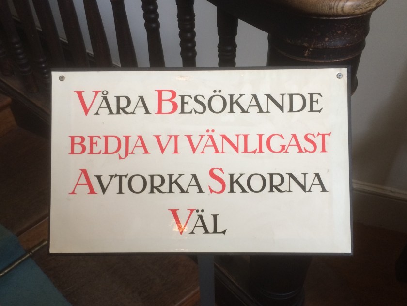 CE80FBD1-9914-47B0-B4D5-CDB43415D796