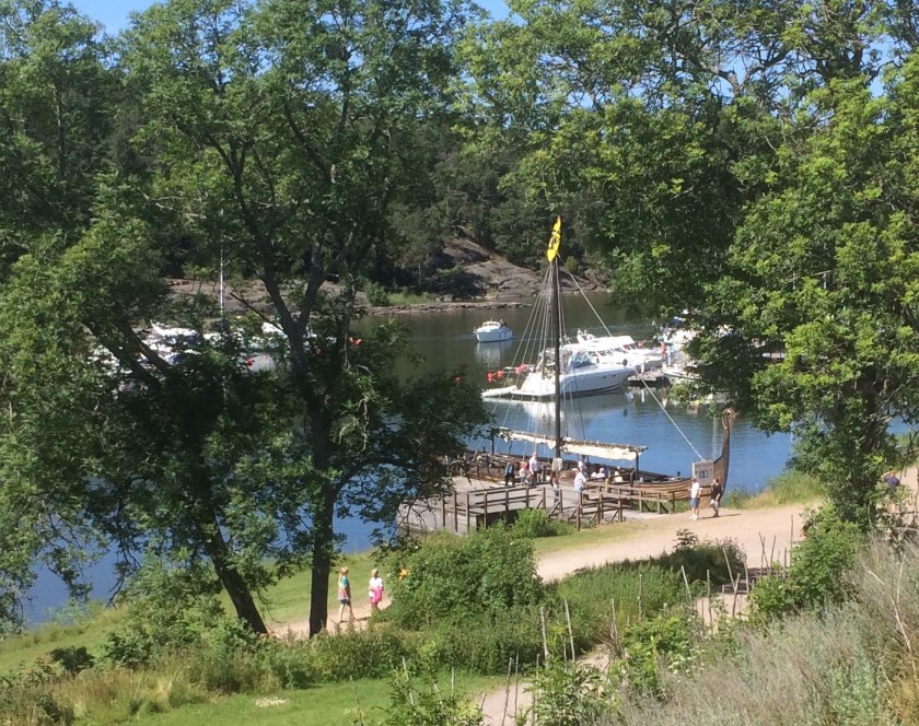 F8F125CF-8488-4B01-B0C3-3FE47DF86068