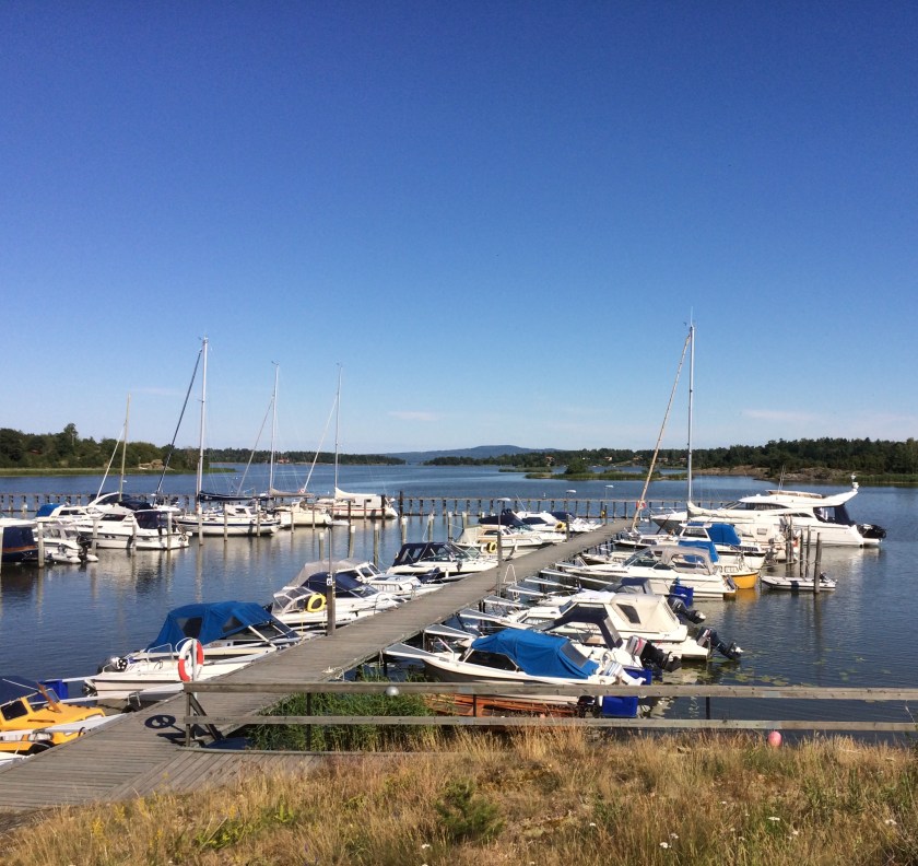 B69F99CA-71C9-4CE5-8237-EEB5878A8CAA