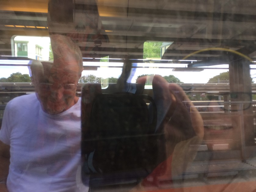 28EED331-C3A9-4A8F-BEF5-B57F1997349A