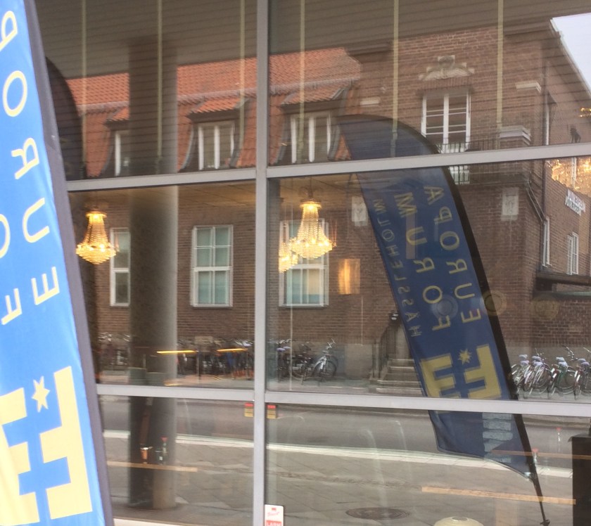 57672DAD-2365-4D1B-9D32-E9BCAD04D4B4