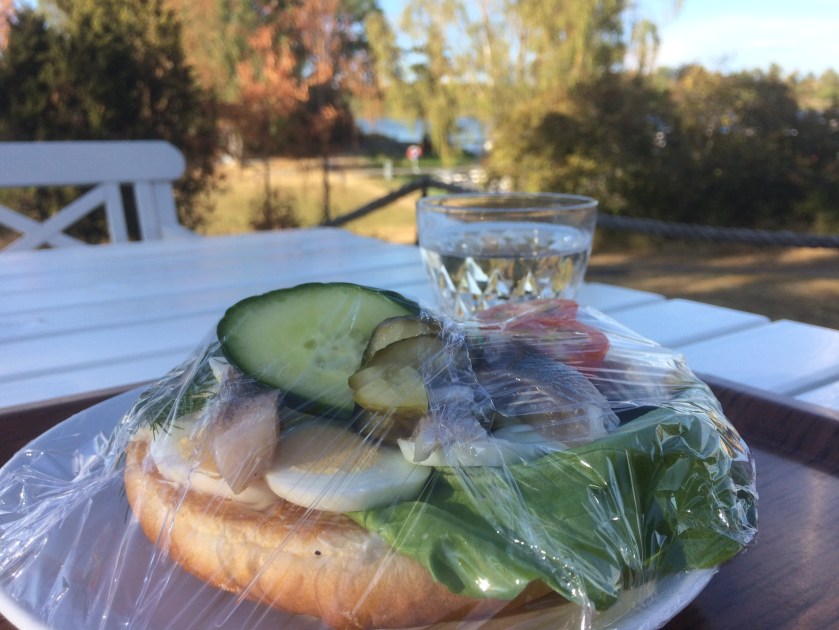 80979CC0-947D-4C45-80B3-F8E72E66A310