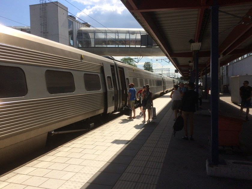 97376DC8-FA18-40A9-B3B6-8D4358CB3200