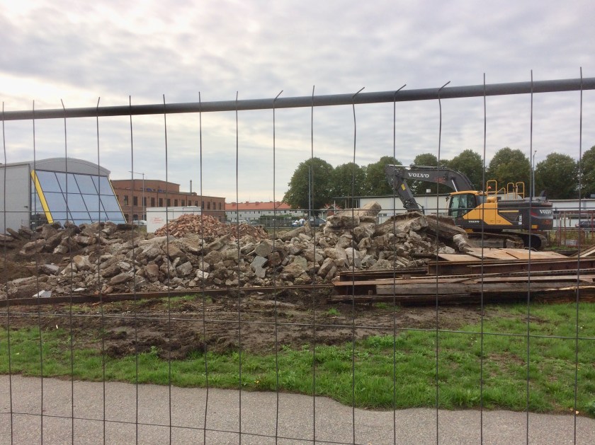 51E55F66-0745-4C2A-B418-9A19E4FAB8A3