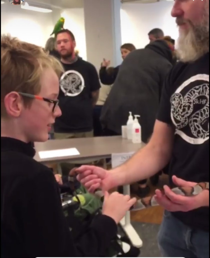 4BC4D541-56C3-4E9B-B90A-1280F687F00A