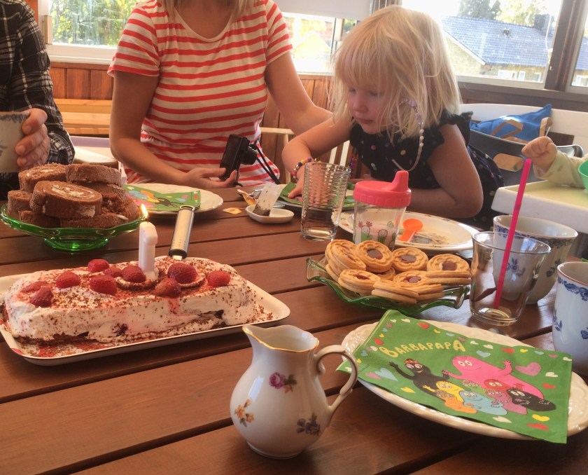 DF11A725-F54E-4909-888D-7BAC5109D7EE