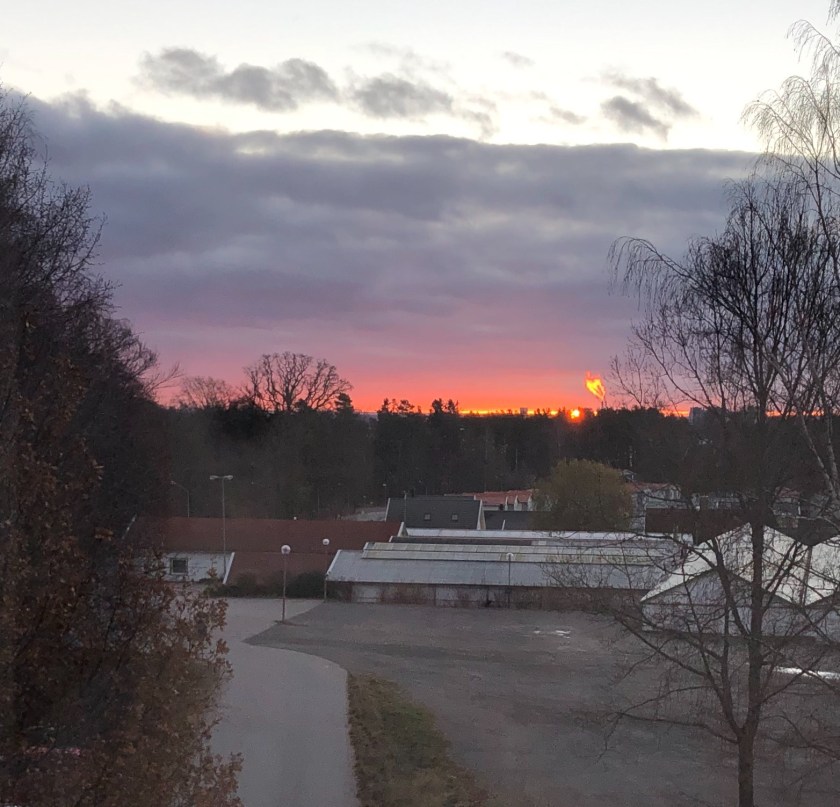 7B163C93-8CA7-472F-A422-71440685F9CD