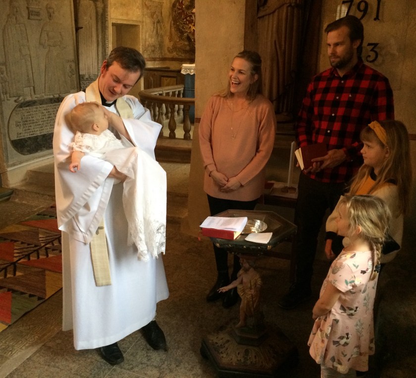 CBBF48B7-3376-4A00-92C5-36E5EF851288