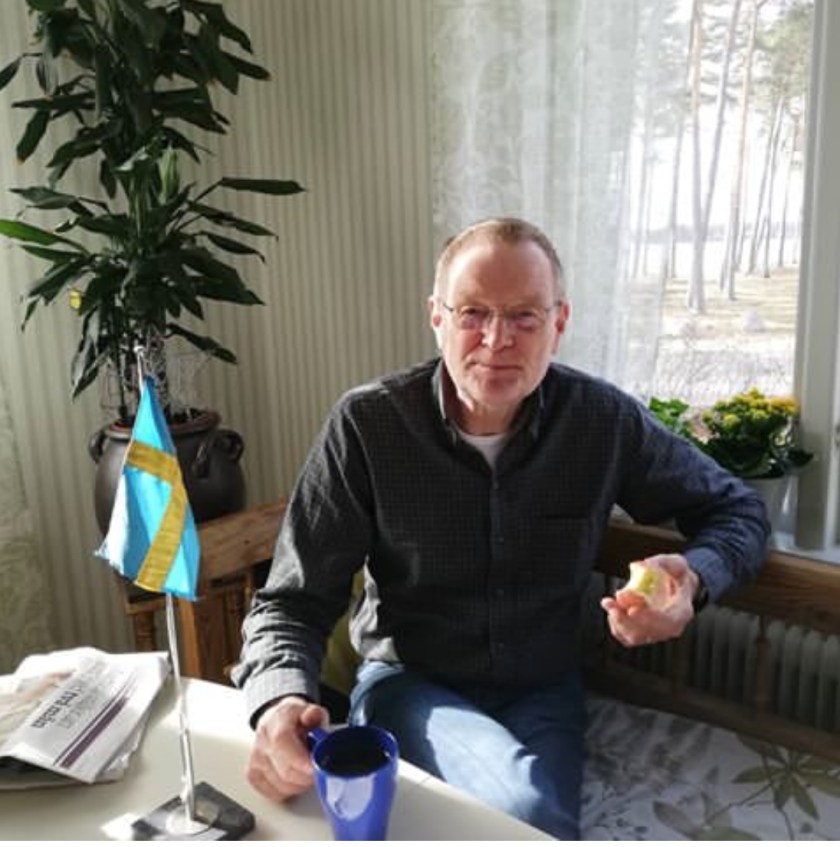 F2C6B949-2A31-4F1A-9A5D-DCB2FE327F73