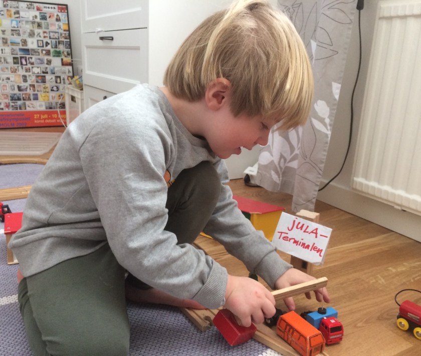 1844B73B-7AEA-46CD-9FDC-AF731A42E9EB