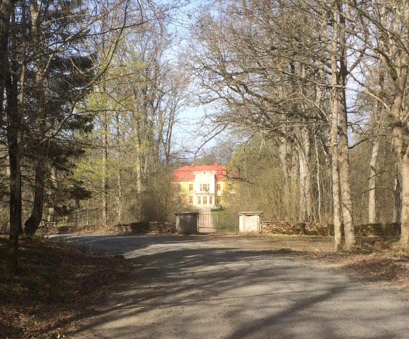 2EA00AF8-78F6-4386-9E63-ABB33464FDFE