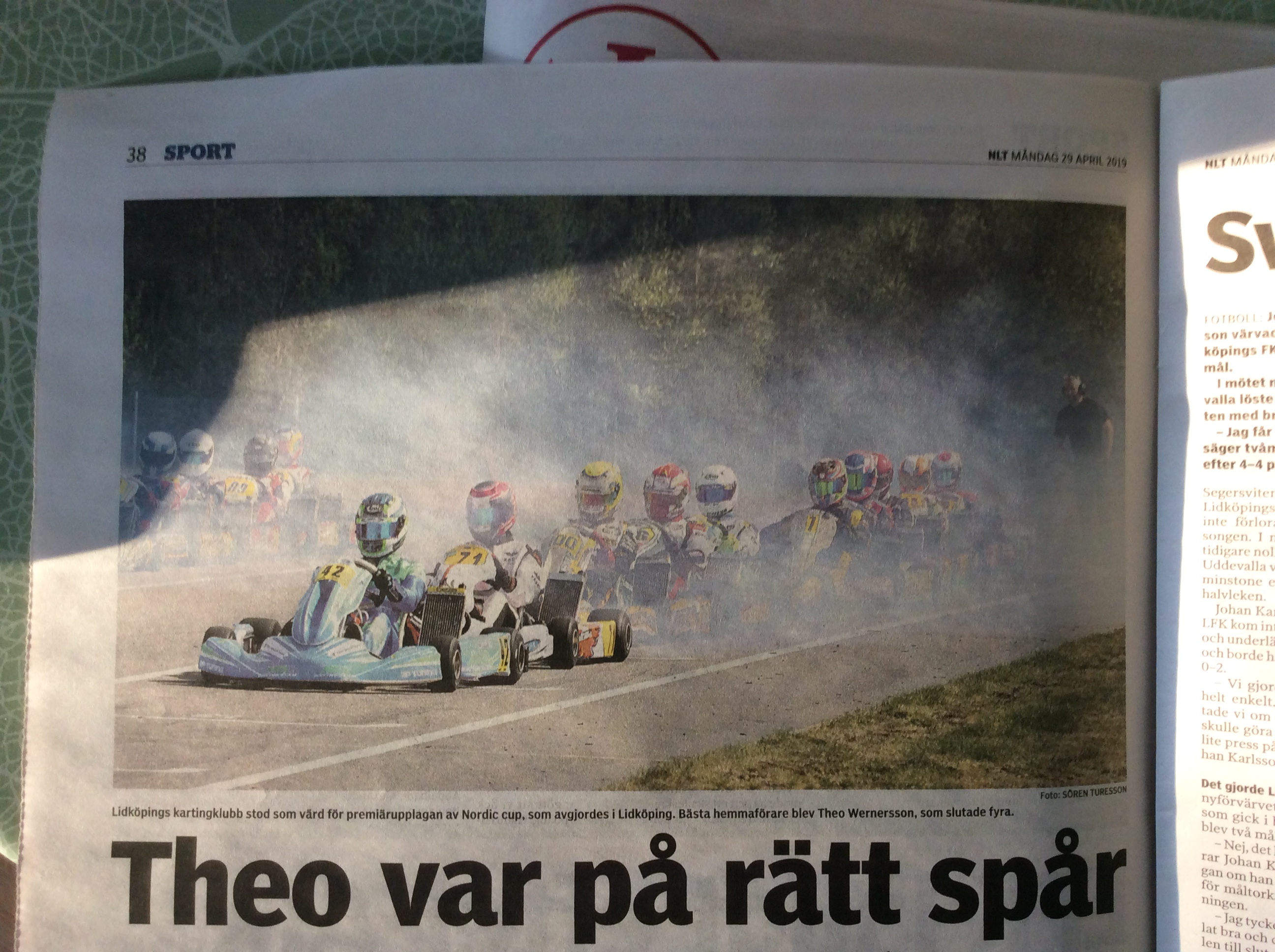 9EF57254-E9ED-497A-A27D-702B63144BA7