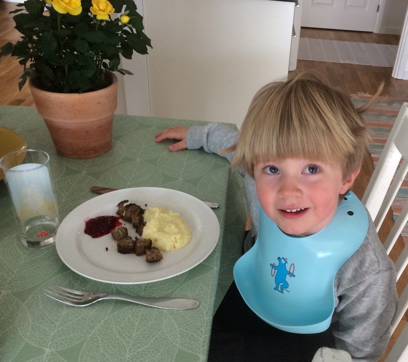 F7ADBE99-9BE7-4712-A1E8-84971B0D9D7D