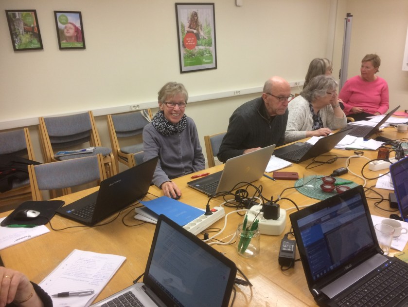 F817327F-E68F-4D7E-A463-4C7A65FD8CE8