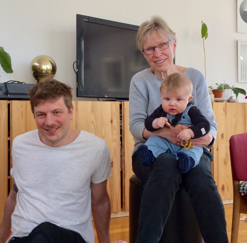 01C36E1B-AA55-47C5-A98E-7E6B7E27EF46