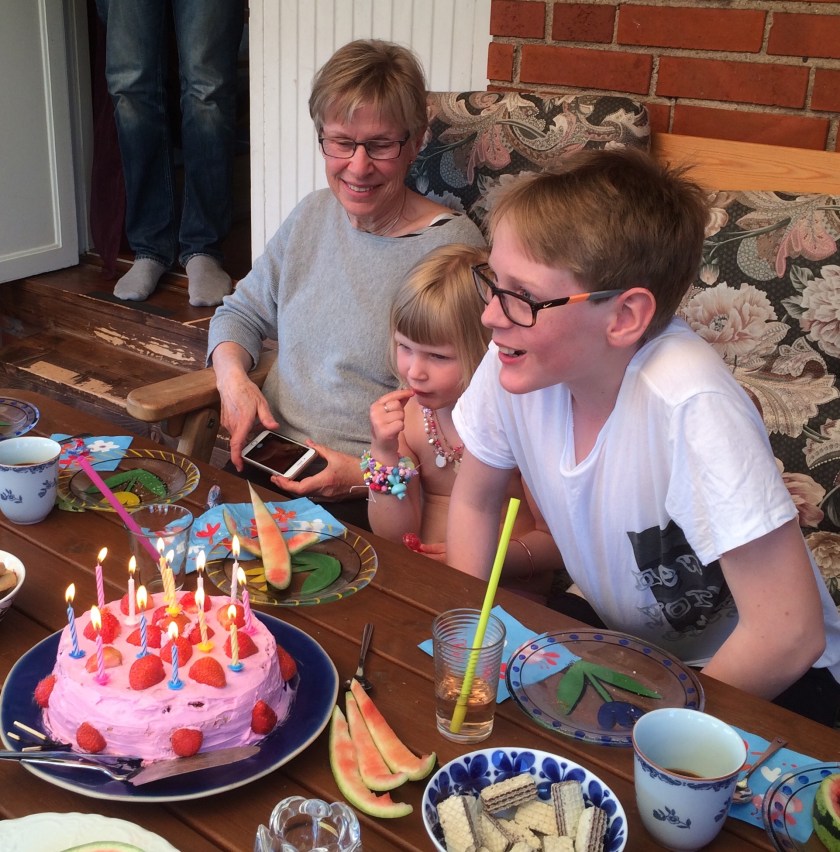 203F4210-CFDA-45B3-A7F5-1C0A899CA8AE