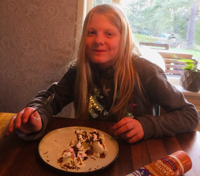 37C2FC17-B0A7-4E93-824A-FF0E22FE16CB