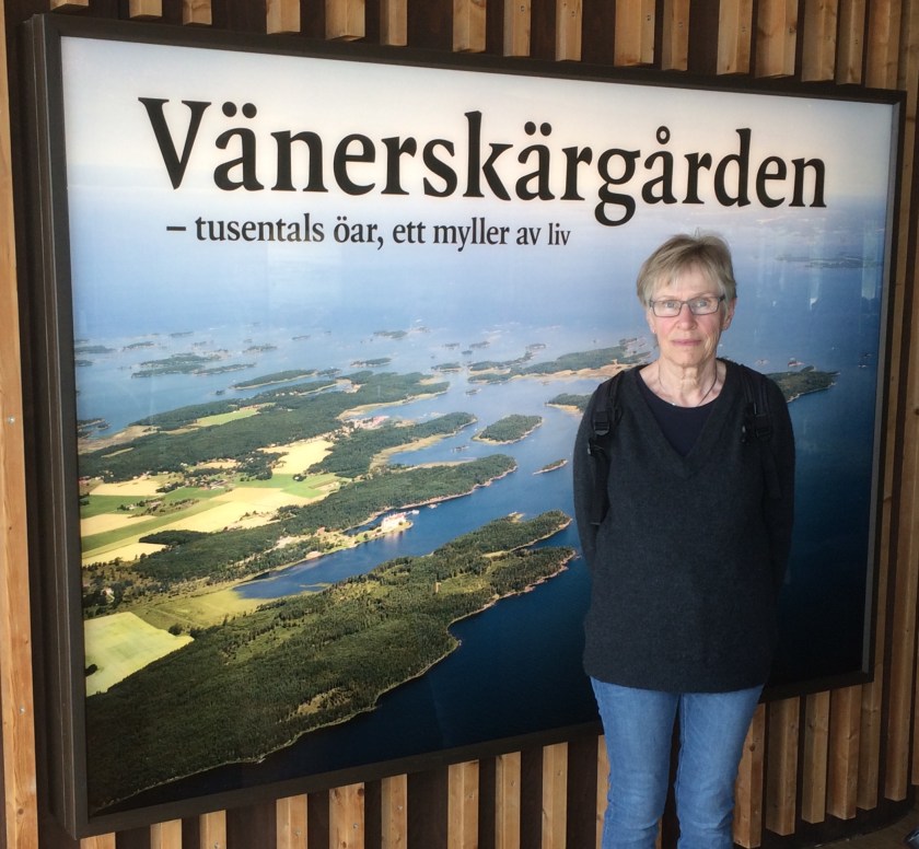 CDB3E3E8-7968-412D-BAC2-E9C35E6199B8