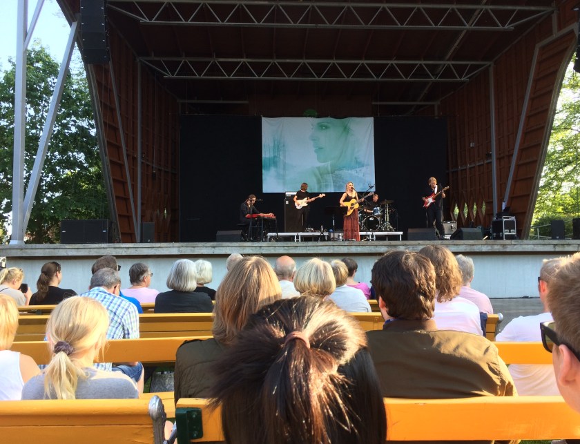 2C525FCA-4AEC-4CD0-B90B-88ED8557EBEB