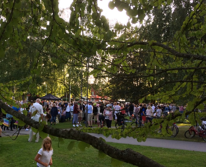 53F068F7-C22D-4F83-BE14-475C127EFC98