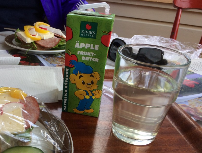 0D3572F0-4B2D-4035-891F-BF2C26FCD2D9