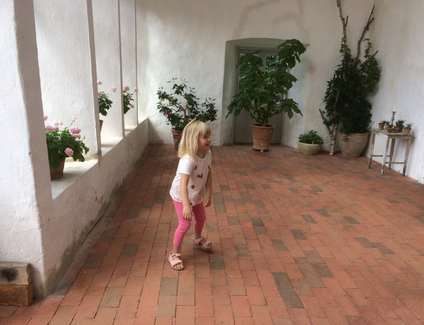 7C6DDD15-F846-4A40-BEBD-1B5BE36E99DD