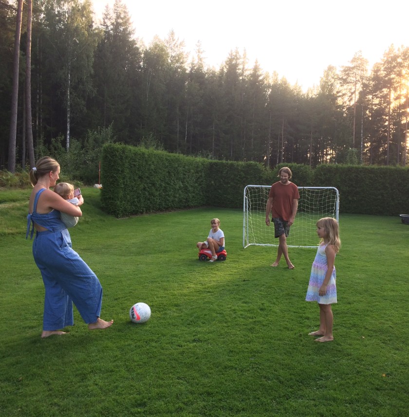 50EEBC5F-977B-44CF-B3C2-FBA65412B520