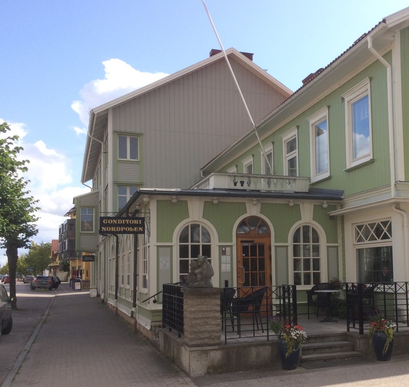 69ED0540-EA90-4A1D-930F-891B72477C21