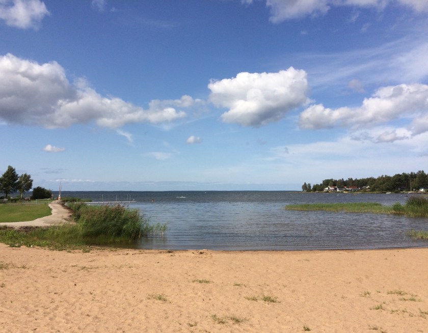 6E22EEAA-8F29-40C5-B7BC-A73A57FA0883