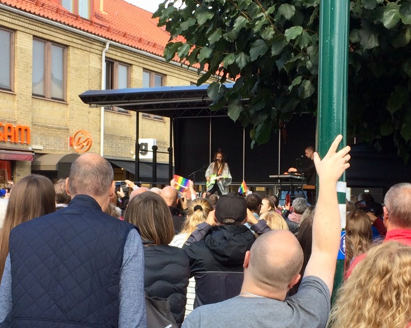 48FD08D5-4A14-4BDC-B311-7A3622D2E302