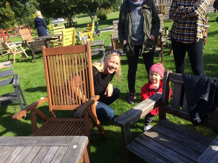 E3EA02BF-42C8-4B3F-81F0-33EE5D6995BE