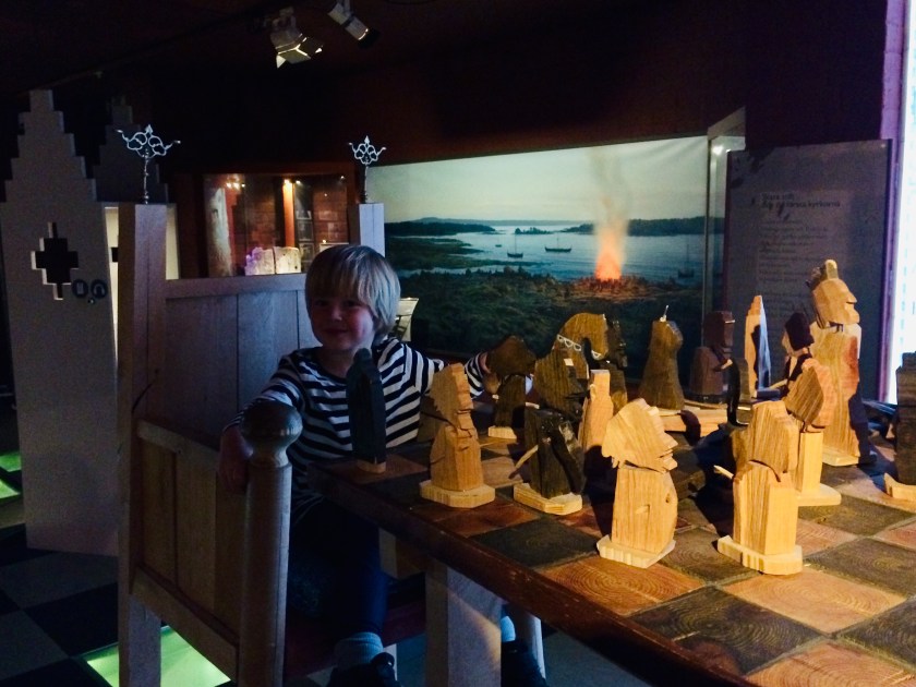 2283427B-5BF6-4E03-A293-6DE525236497