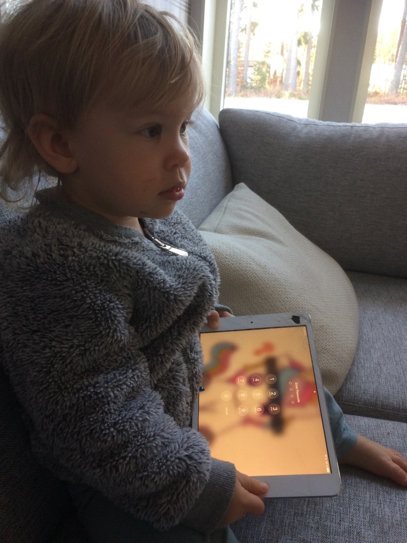 EFE5CB4B-811F-43FD-9A1D-3A3F86D2D978