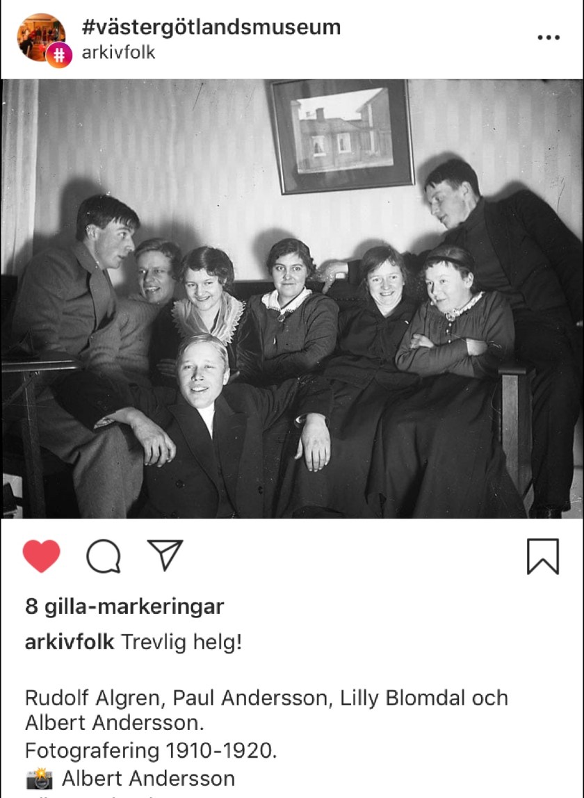 FD8114F9-3214-47E1-B5C7-F08532DE0939