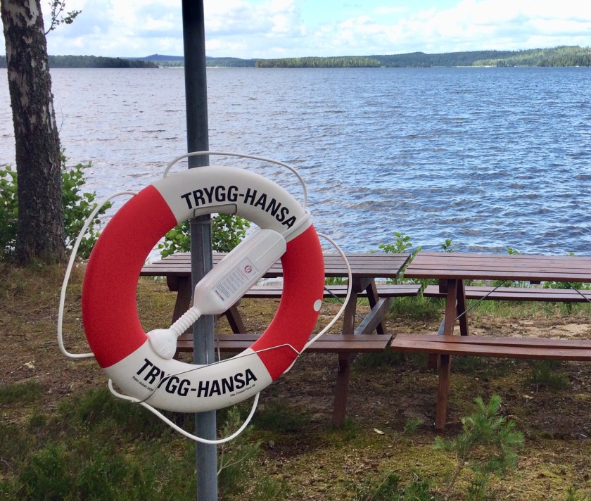 0C1008E6-763B-445B-8908-74BB7F7AE638