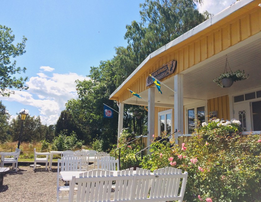 4626B59B-B817-49D4-8DF8-E94A0AE3B5B6