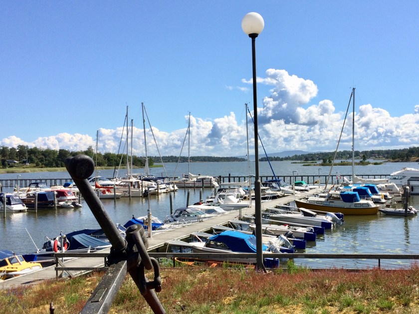 99411139-59EF-4EDC-81F2-7442B707F08E