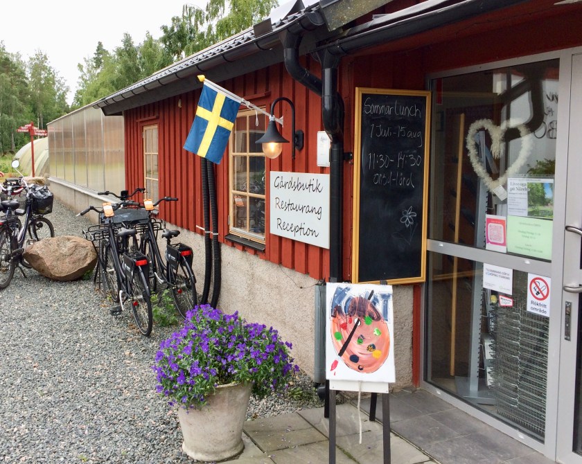 B155A32D-7F11-4D0F-A8CC-40A18A6D4BA5