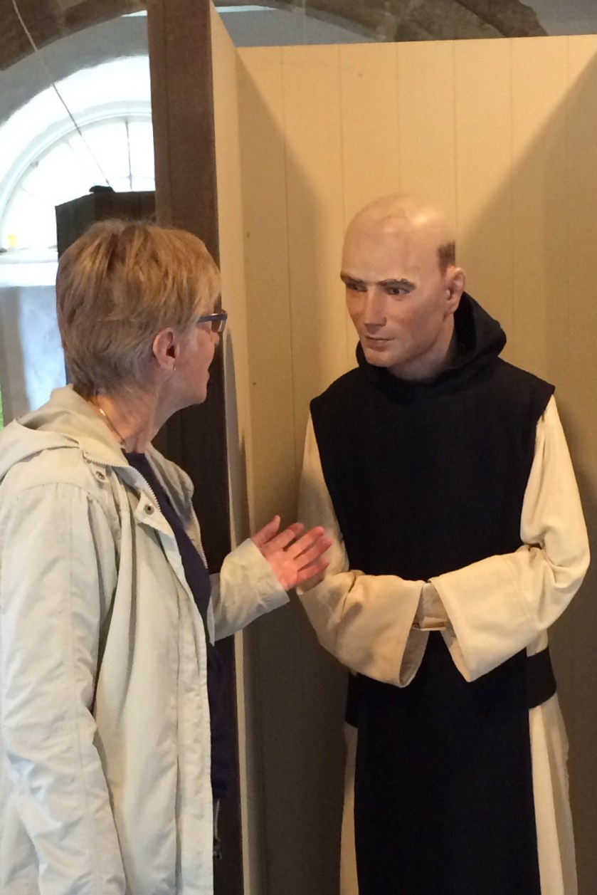 DF95DC5B-19F9-4938-AA19-6E0D6AF0706D