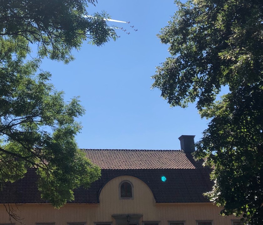 F1636586-BF8F-4D68-B049-8B3EC9F079BA